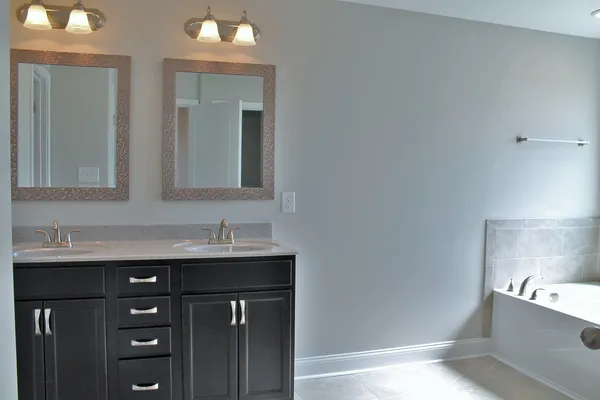 $1,995 | 264 Azalea Drive, Oak Grove, KY 42262