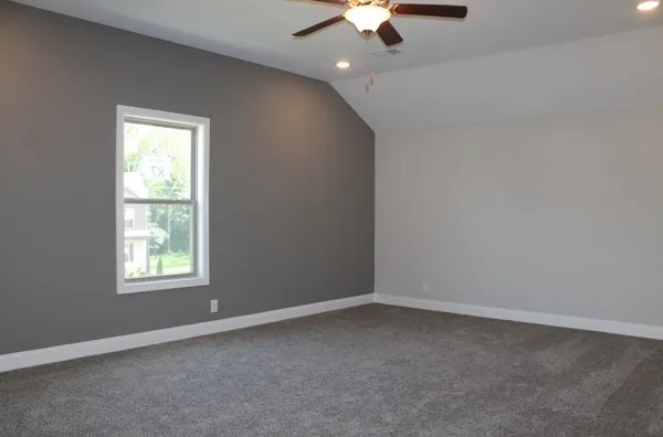 $1,995 | 264 Azalea Drive, Oak Grove, KY 42262