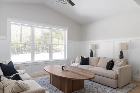 $1,450,000 | 450 Carrs Pond Road, East Greenwich, RI 02818