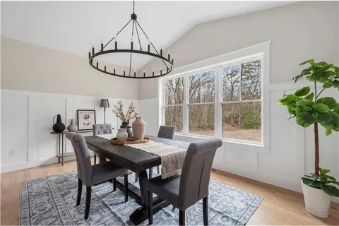 $1,450,000 | 450 Carrs Pond Road, East Greenwich, RI 02818