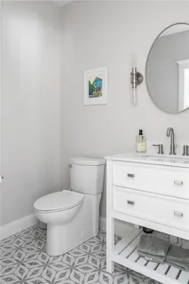 $1,450,000 | 450 Carrs Pond Road, East Greenwich, RI 02818