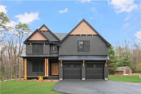 $1,450,000 | 450 Carrs Pond Road, East Greenwich, RI 02818