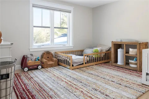 $1,450,000 | 450 Carrs Pond Road, East Greenwich, RI 02818