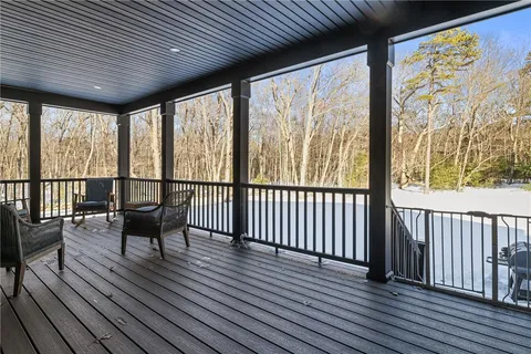 $1,450,000 | 450 Carrs Pond Road, East Greenwich, RI 02818