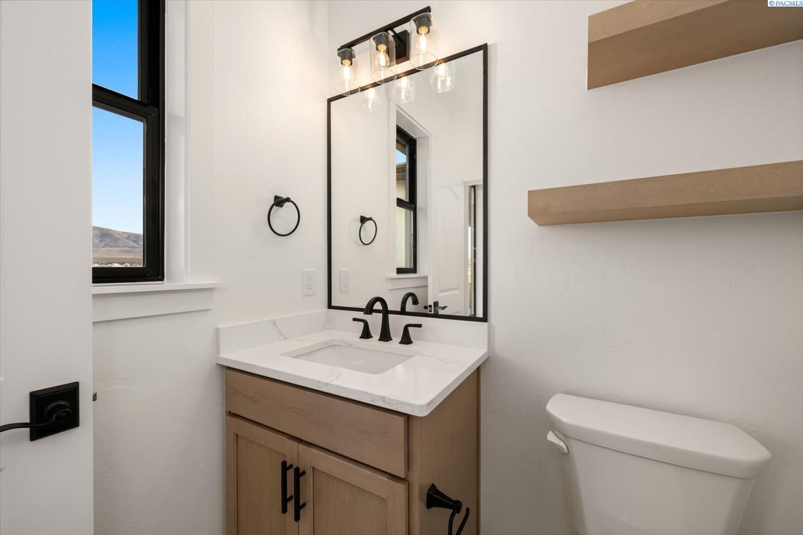 8102 Harvest Ridge Loop Kennewick, WA 99338 - Photo 18 of 48 Gallery Image 18