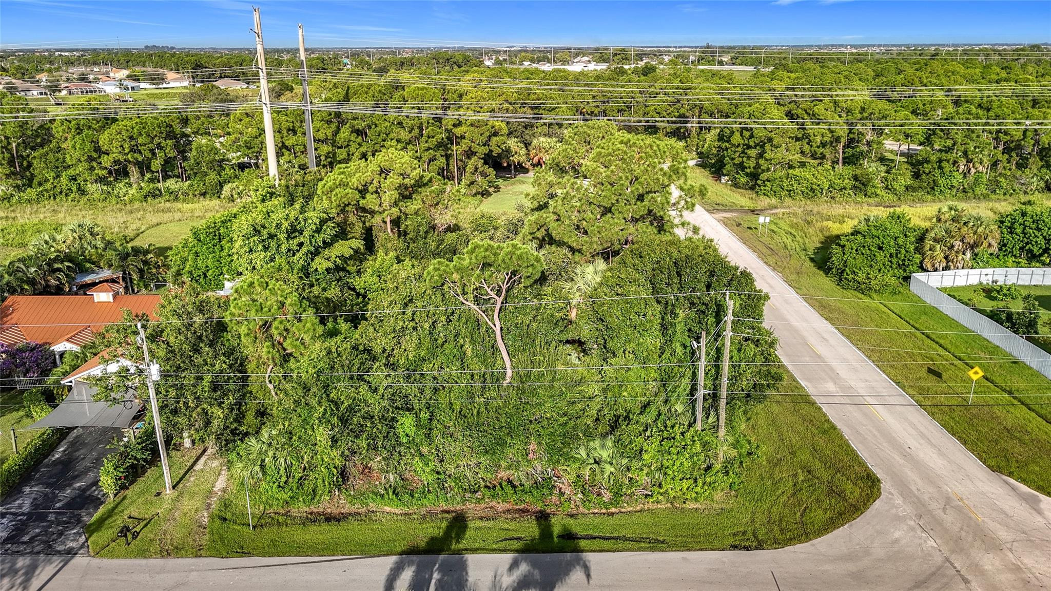2192 Southwest Del Rio Boulevard Port St. Lucie, FL 34953 - Photo 6 of 20 Photo 6