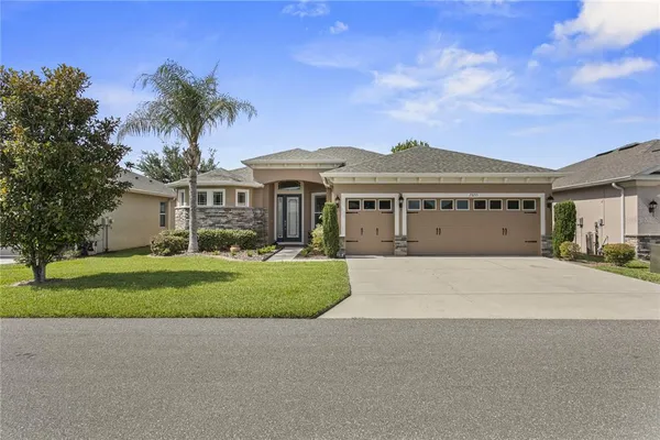 $450,000 | 29255 Grass Bunker Drive, San Antonio, FL 33576