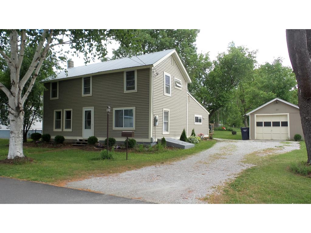 29 Huntington Street St. Albans, VT 05478 - Photo 3 of 31 Gallery Image 3
