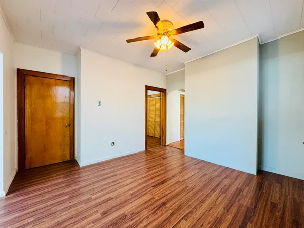 $2,200 | 100 Lexington Avenue, Unit 2, Bayonne, NJ 07002