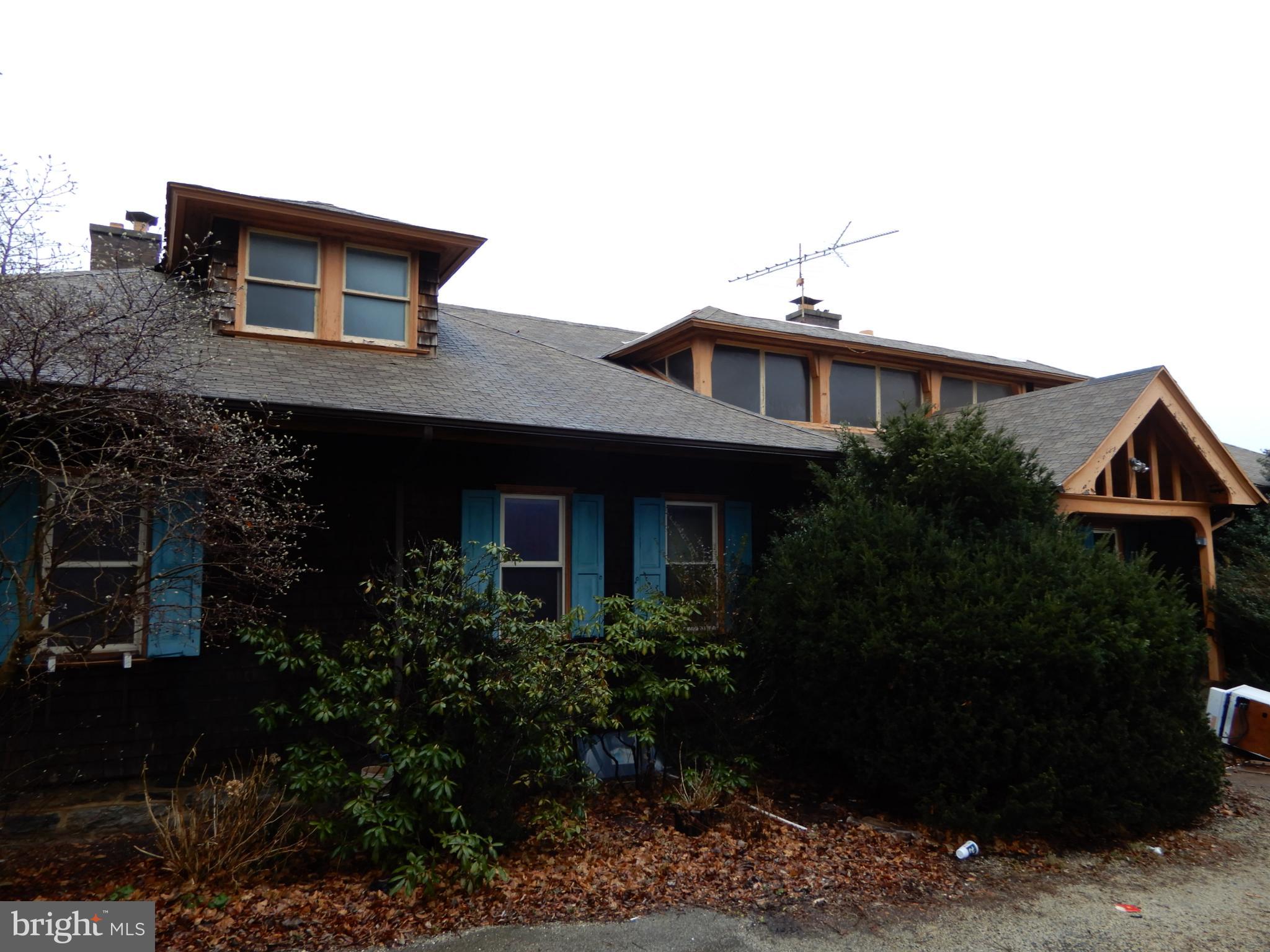 1106 Paper Mill Road Glenside, PA 19038 - Photo 3 of 57 Exterior