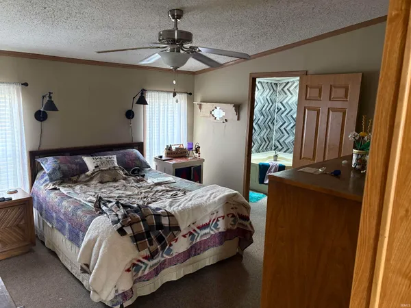 $222,900 | 10686 North C Drive, Kendallville, IN 46755