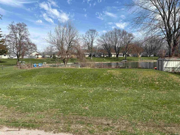 $222,900 | 10686 North C Drive, Kendallville, IN 46755