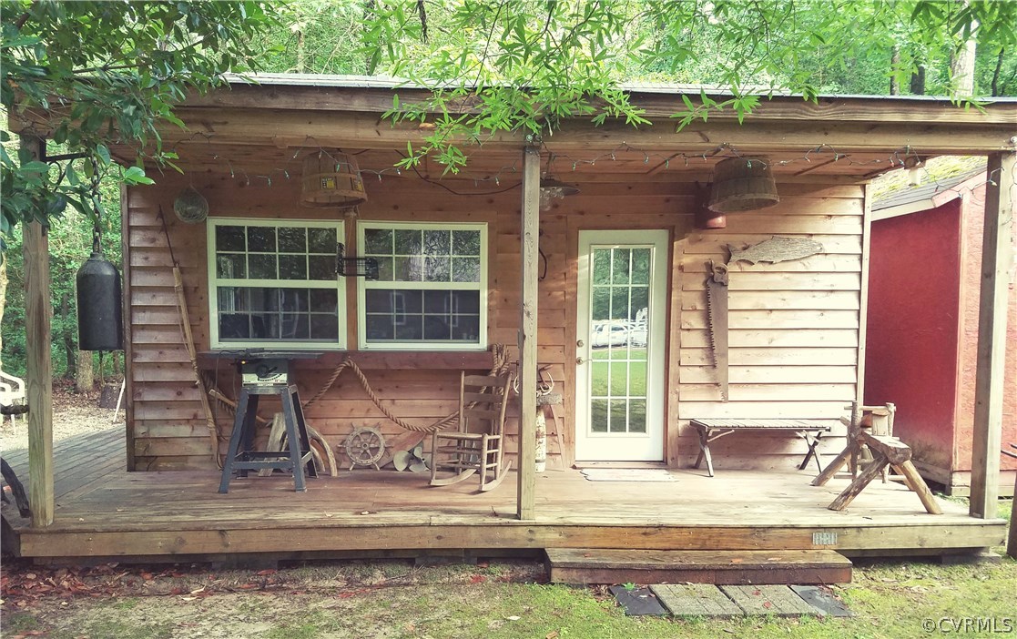 7113 West Quaker Road Disputanta, VA 23842 - Photo 8 of 8 Gallery Image 8
