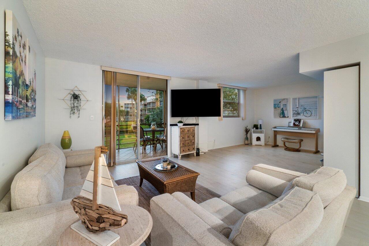 037-299Northwest52ndTerrace-BocaRaton-FL