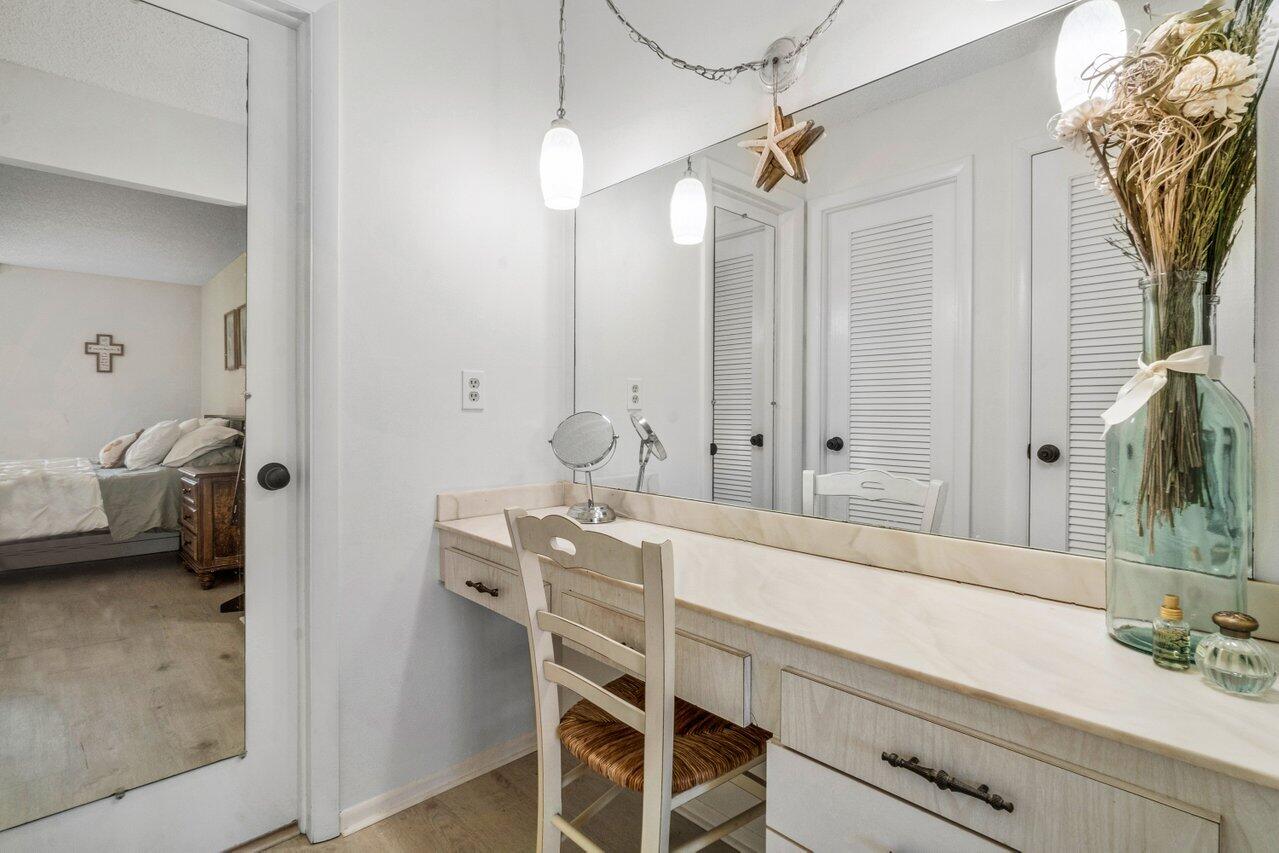 299 Northwest 52nd Terrace, Unit 217 Boca Raton, FL 33487 - Photo 21 of 37 021-299Northwest52ndTerrace-BocaRaton-FL