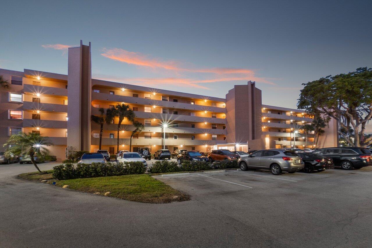 299 Northwest 52nd Terrace, Unit 217 Boca Raton, FL 33487 - Photo 35 of 37 029-299Northwest52ndTerrace-BocaRaton-FL