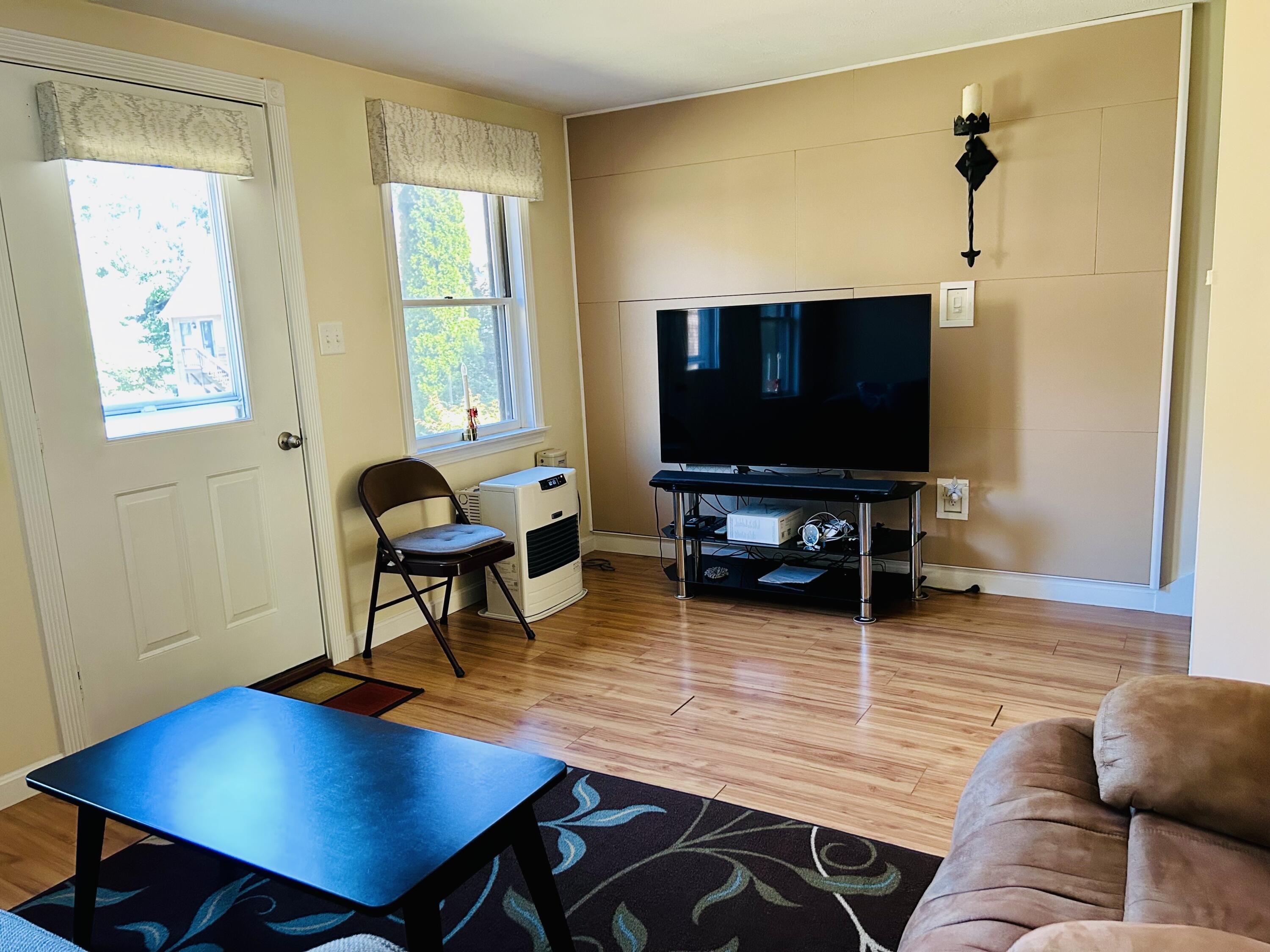 538 Main Street, Unit 3 Springvale, ME 04083 - Photo 15 of 30 IMG_4620