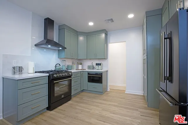 $6,995 | 953 North Martel Avenue, Los Angeles, CA 90046