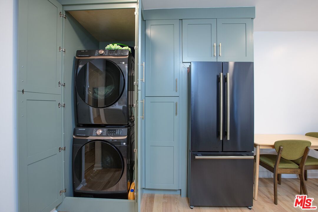 953 North Martel Avenue Los Angeles, CA 90046 - Photo 7 of 22