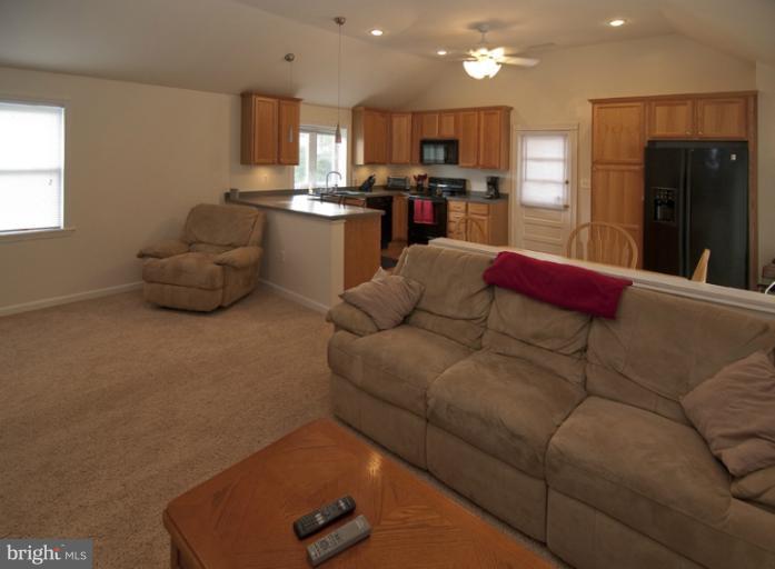 8701 A Yellow Springs Road Frederick, MD 21702 - Photo 11 of 24 Living Room