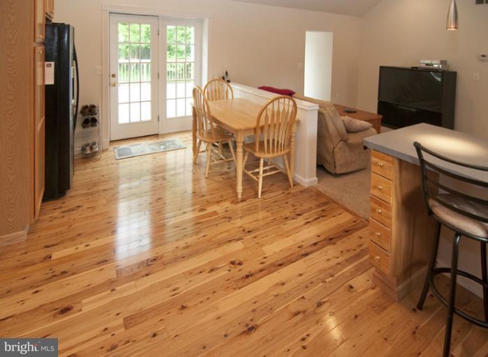 8701 A Yellow Springs Road Frederick, MD 21702 - Photo 9 of 24 Kitchen