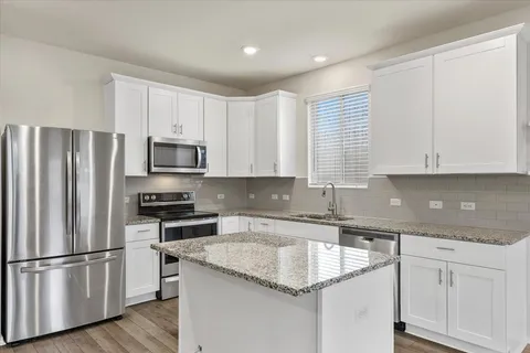 $305,000 | 1705 T H Johnson Drive, Taylor, TX 76574