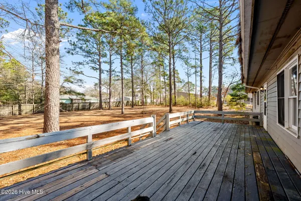 $255,000 | 52 Lakeshore Drive, Arapahoe, NC 28510