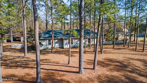 $255,000 | 52 Lakeshore Drive, Arapahoe, NC 28510