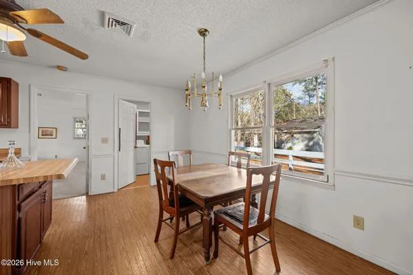 $255,000 | 52 Lakeshore Drive, Arapahoe, NC 28510