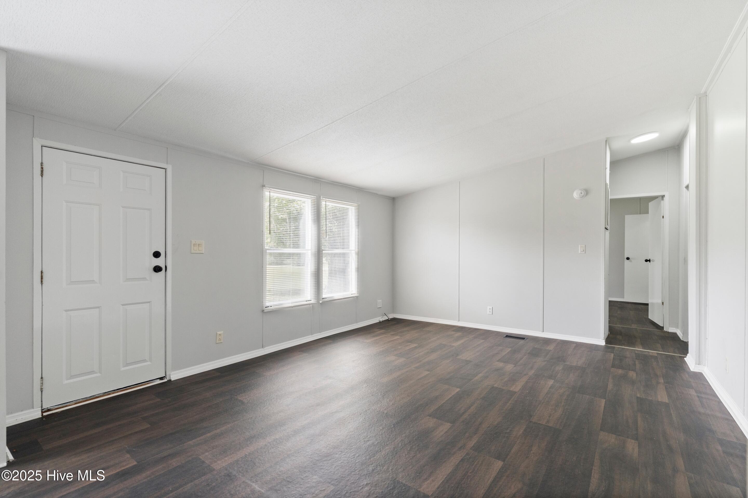 836 Belgrade-Swansboro Road Stella, NC 28582 - Photo 3 of 43 mls-DSC09216