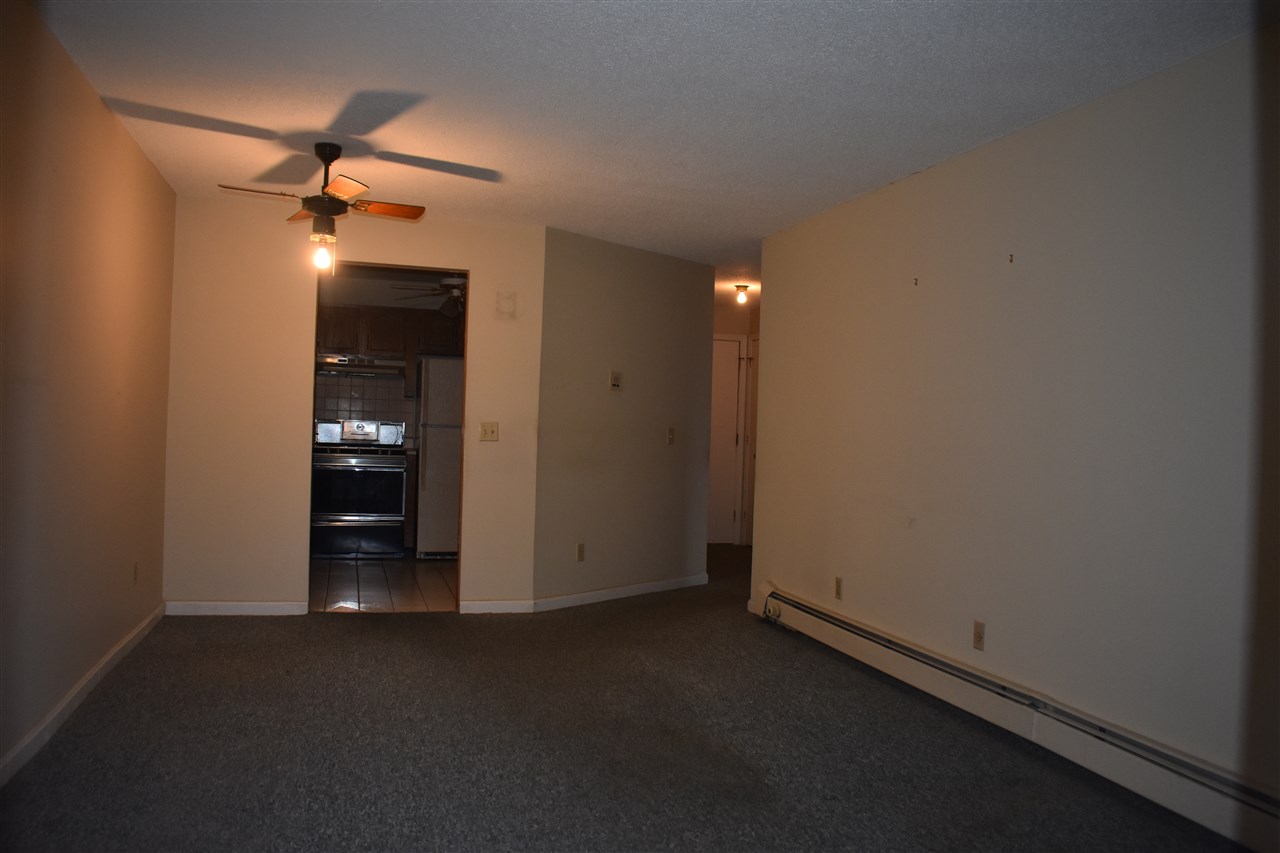 379 Huse Road, Unit 36 Manchester, NH 03103 - Photo 8 of 14