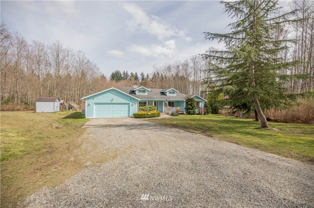5515 Northeast Falcon Ridge Lane Poulsbo, WA 98370 - Photo 2 of 36 Gallery Image 2