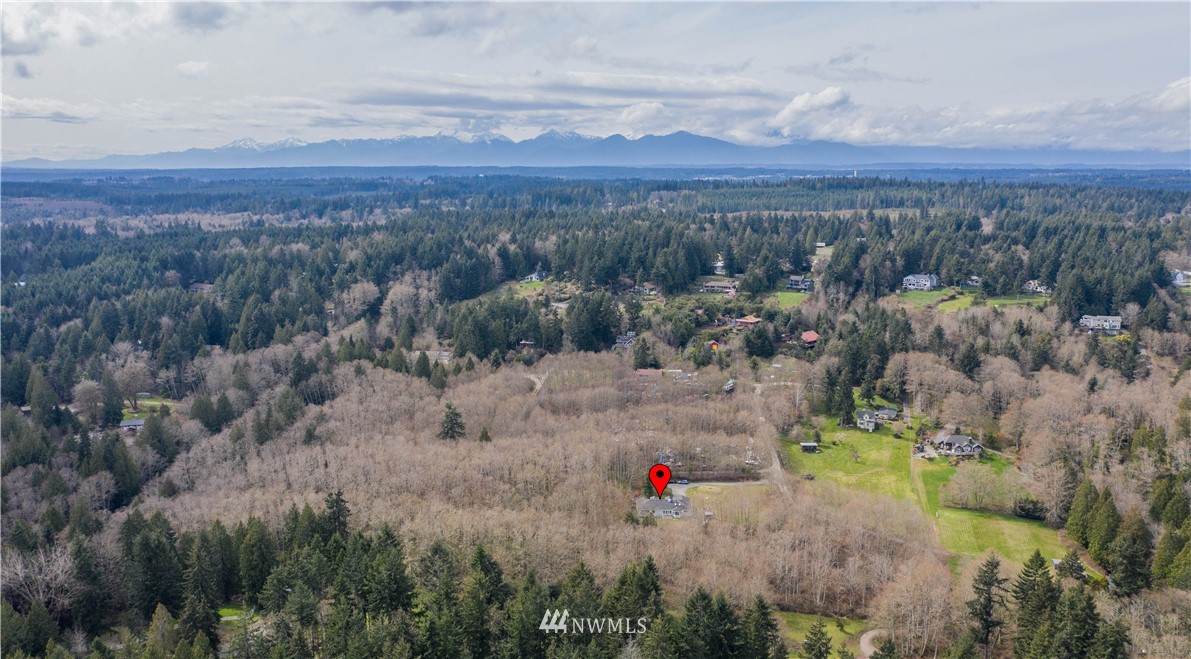 5515 Northeast Falcon Ridge Lane Poulsbo, WA 98370 - Photo 33 of 36 Gallery Image 33