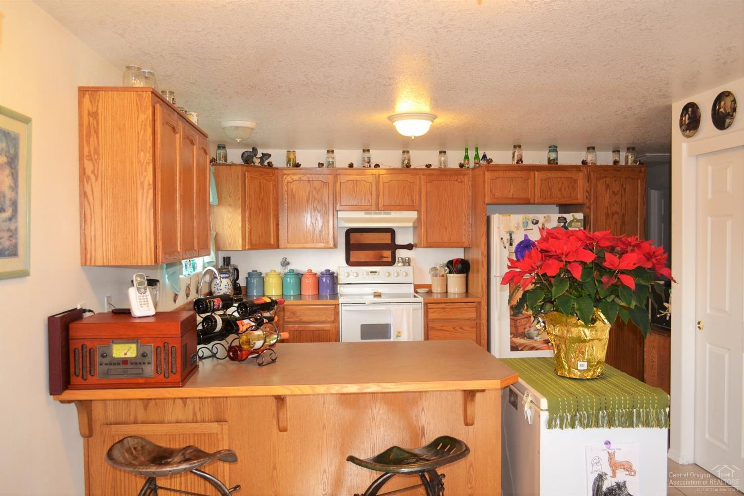 2917 Northeast Yellowpine Road Prineville, OR 97754 - Photo 2 of 25 Additional Photo