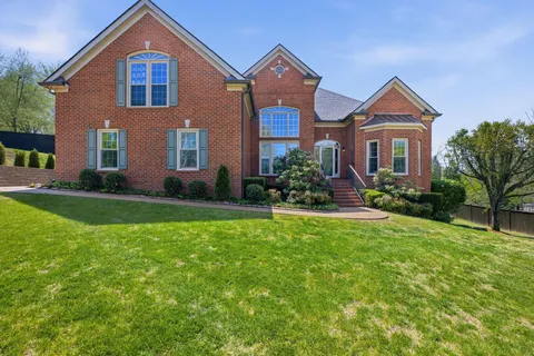$949,000 | 5708 Templegate Drive, Nashville, TN 37221
