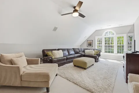 $949,000 | 5708 Templegate Drive, Nashville, TN 37221