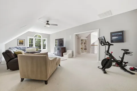 $949,000 | 5708 Templegate Drive, Nashville, TN 37221