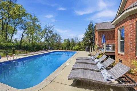 $949,000 | 5708 Templegate Drive, Nashville, TN 37221