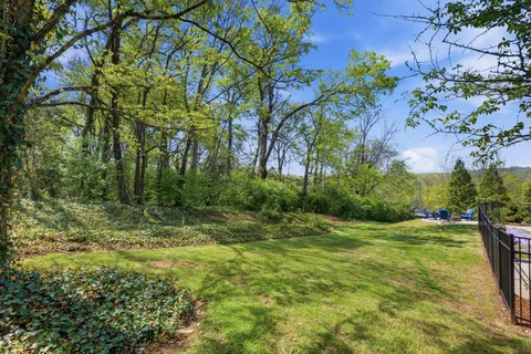 $949,000 | 5708 Templegate Drive, Nashville, TN 37221