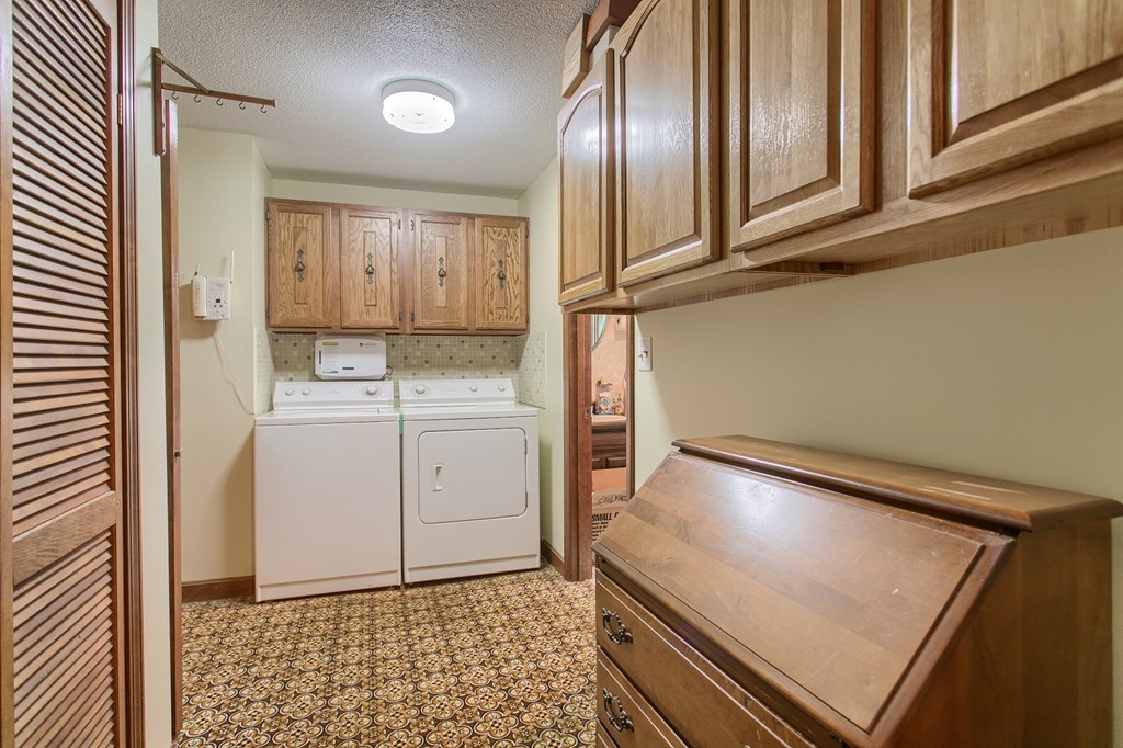 24 Newton Road Westminster, MA 01473 - Photo 16 of 30 a room with washing machine