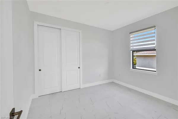 $1,600 | 430-432 Bell Boulevard, Lehigh Acres, FL 33974