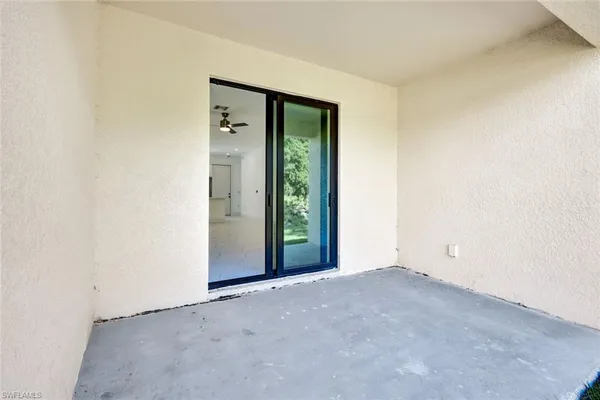 $1,600 | 430-432 Bell Boulevard, Lehigh Acres, FL 33974