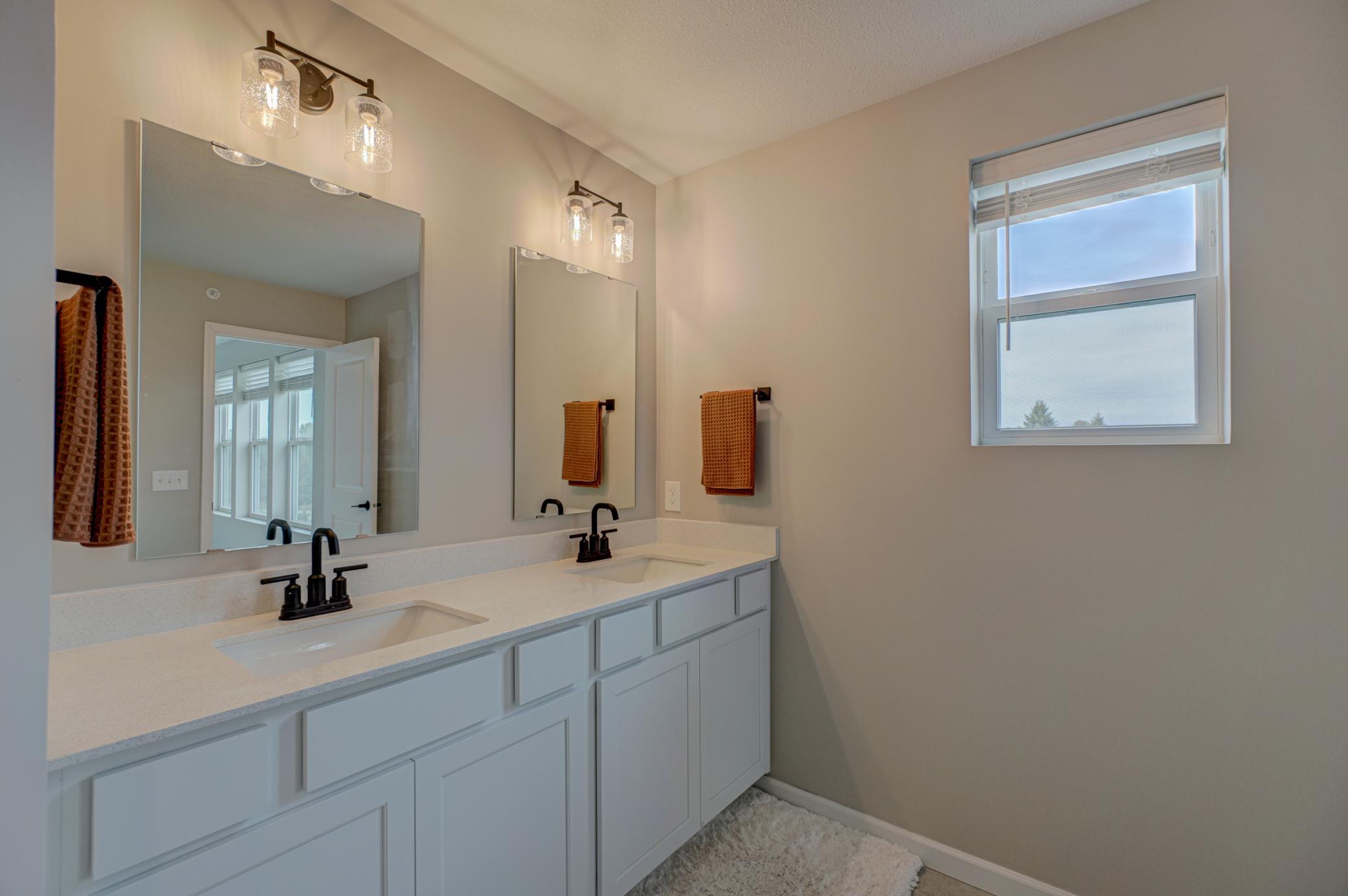 17935 Giants Way Lakeville, MN 55044 - Photo 12 of 18