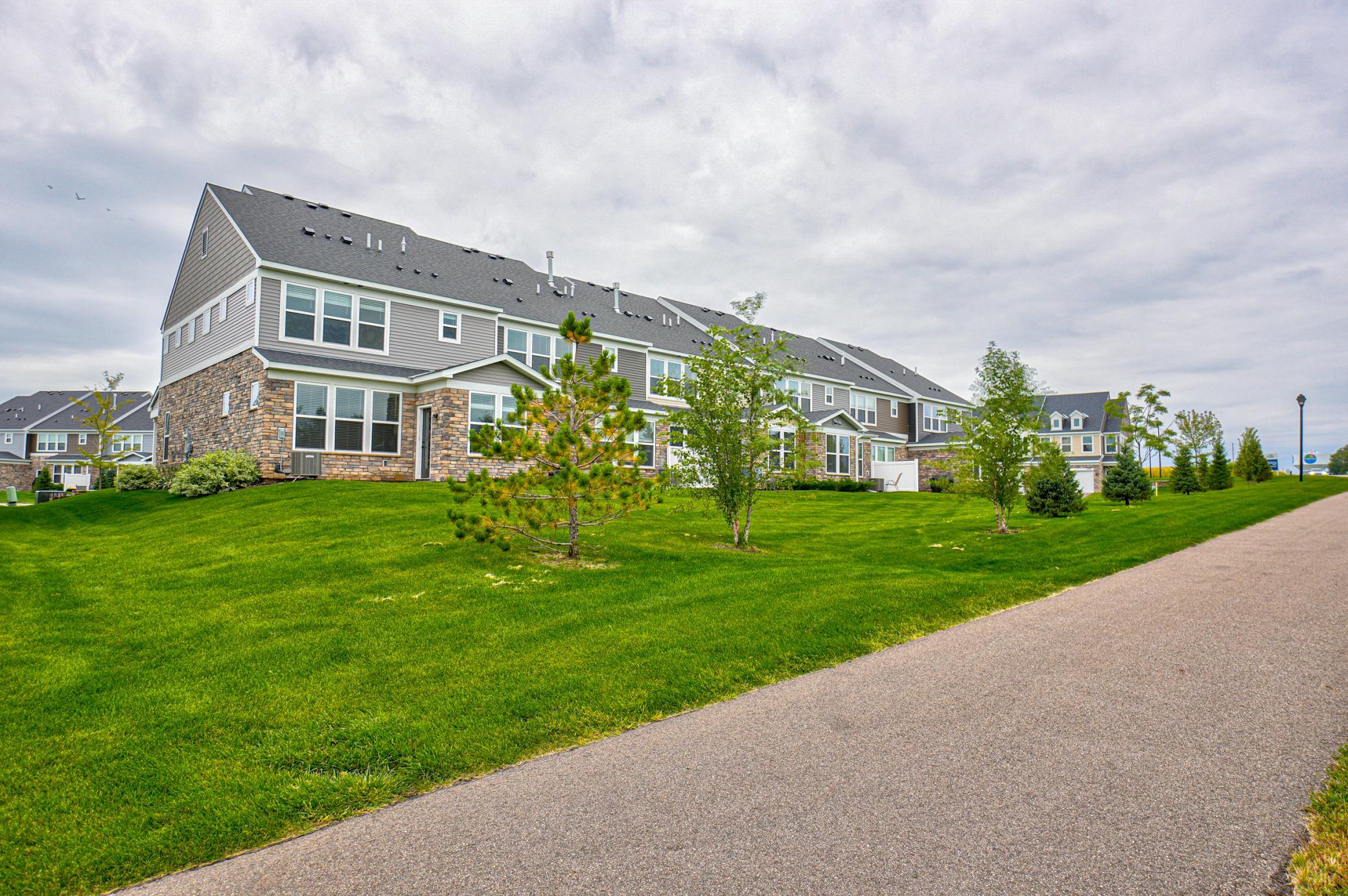 17935 Giants Way Lakeville, MN 55044 - Photo 16 of 18