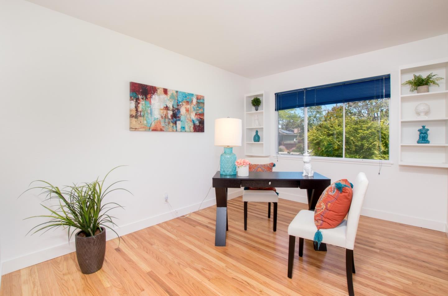 754 Ridge Rd. Santa Clara, CA 95051 - Photo 19 of 25 a view of a livingroom with furniture and a potted plant