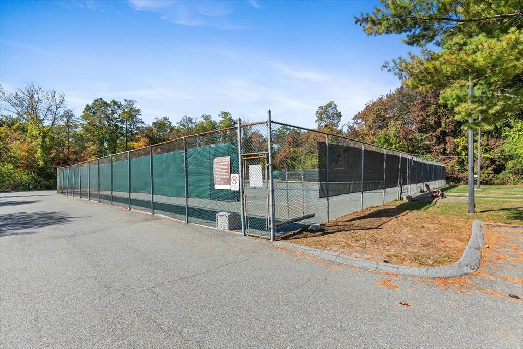 1100 Salem Street, Unit 58 Peabody, MA 01960 - Photo 34 of 36 a view of a backyard