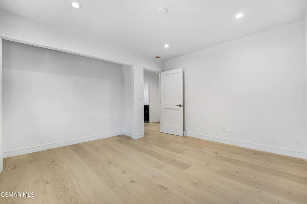 2718 Licia Place Simi Valley, CA 93065 - Photo 19 of 22 a view of an empty room