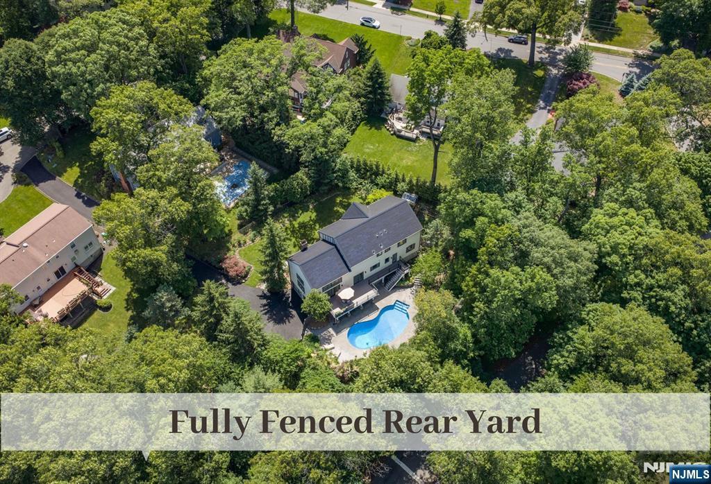 24 Red Rock Court Ridgewood, NJ 07450 - Photo 48 of 50