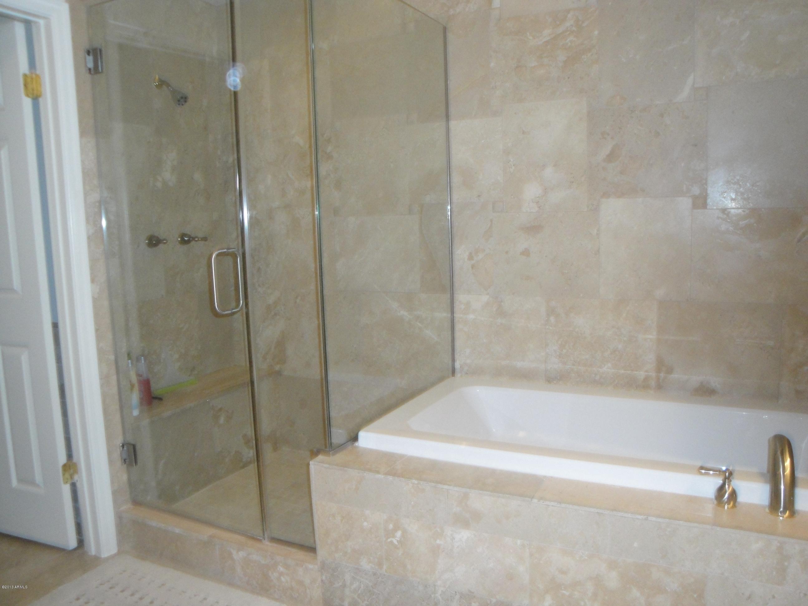 7272 East Gainey Ranch Road, Unit 124 Scottsdale, AZ 85258 - Photo 12 of 36 SEPARATE TUB/SHOWER -
