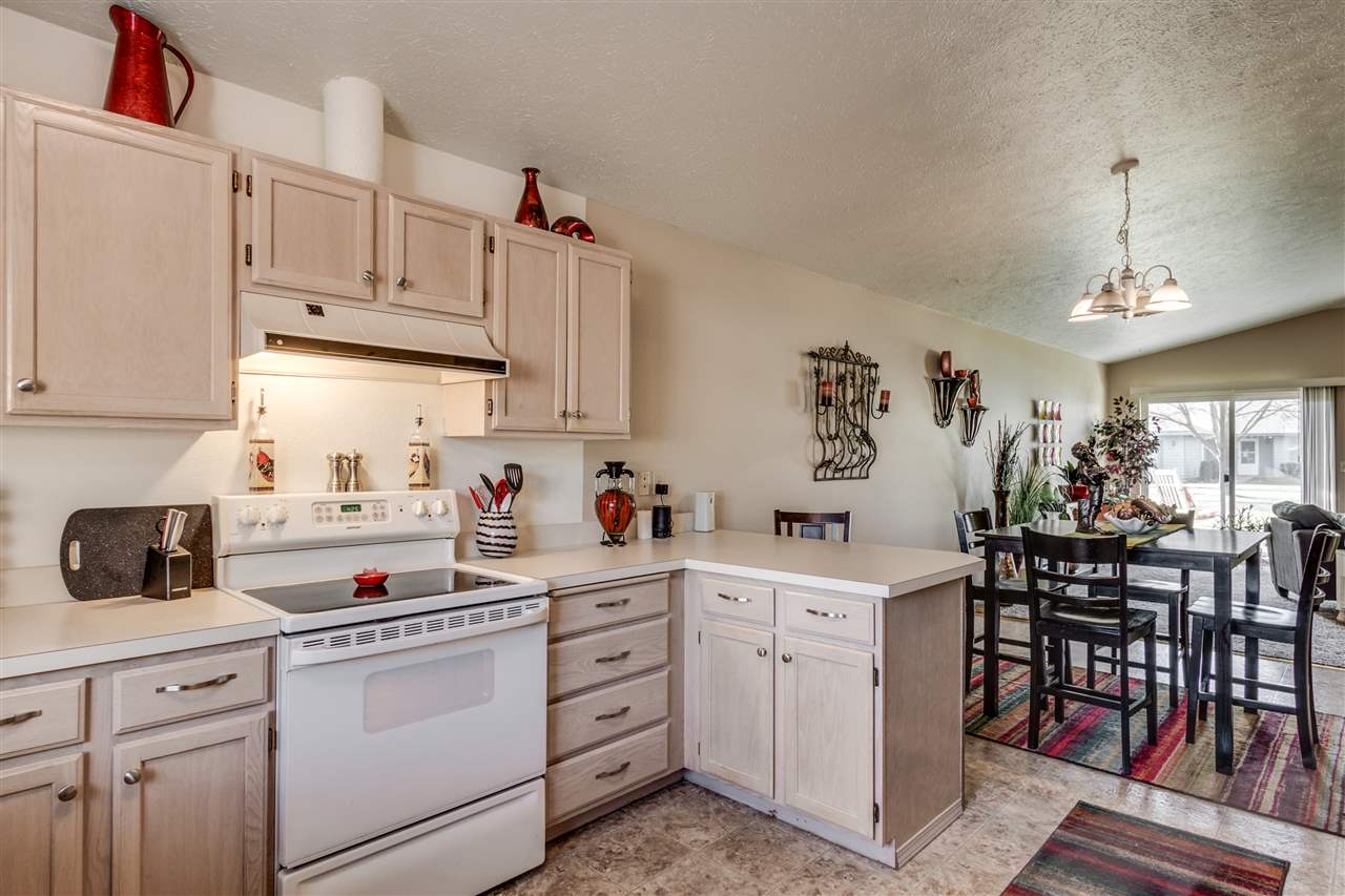 208 South Blake Road Spokane, WA 99216 - Photo 4 of 15 Gallery Image 4